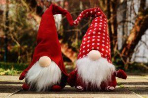 Elfi e le letterine di Babbo Natale