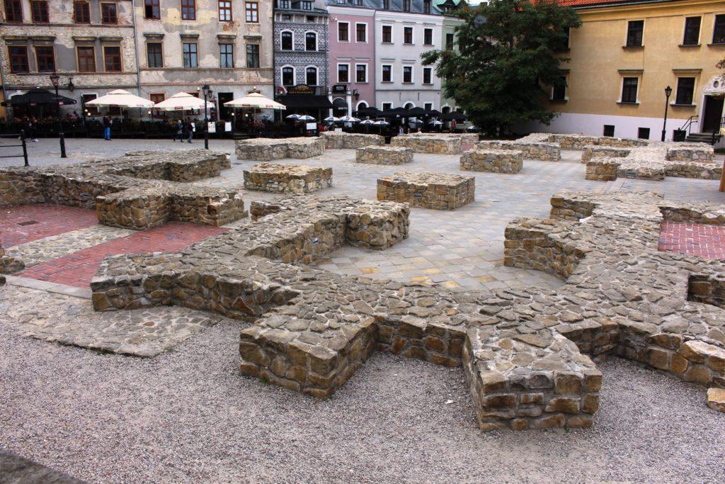 piazza della parrocchia lublino